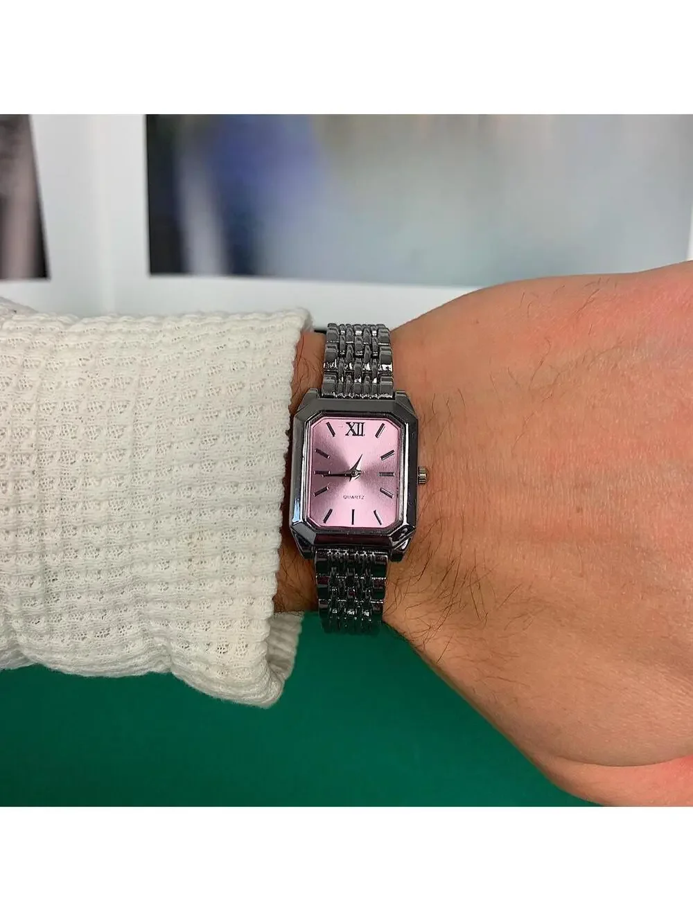 Y2k 2000s vintage style essential minimalist classy stainless steel rectangular